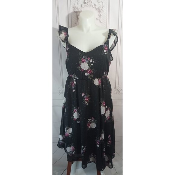 Torrid Special Occasion Black Floral Sweetheart Midi Dress Smocked Chiffon Sz 1 - Picture 2 of 9